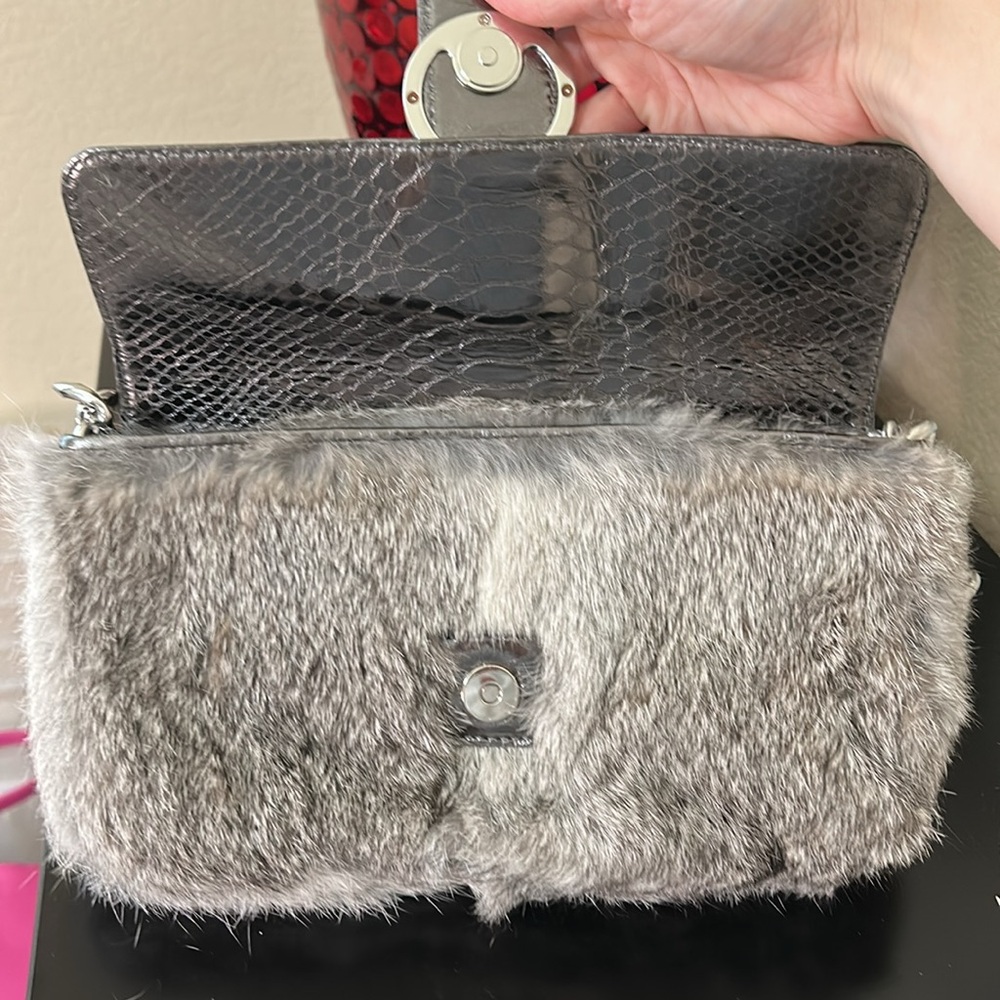 Michael Kors Genuine Rabbit Fur Silver Metallic Shoulder Bag - Picture 13 of 16